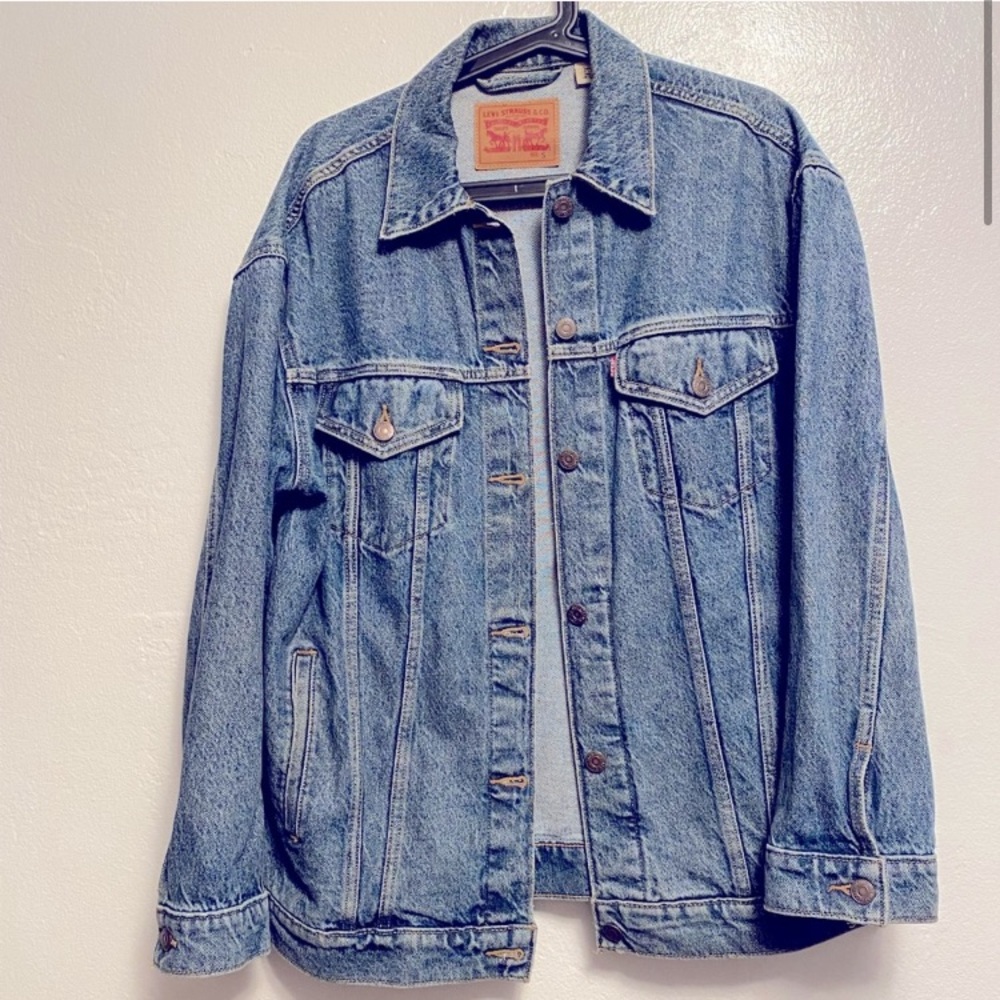 Levis Vintage Oversized Boyfriend Denim Jacket